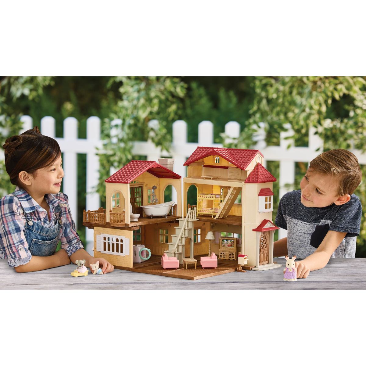 Playroom Roof Gift Country Set from Secret Home Attic Red Collection - Image 12